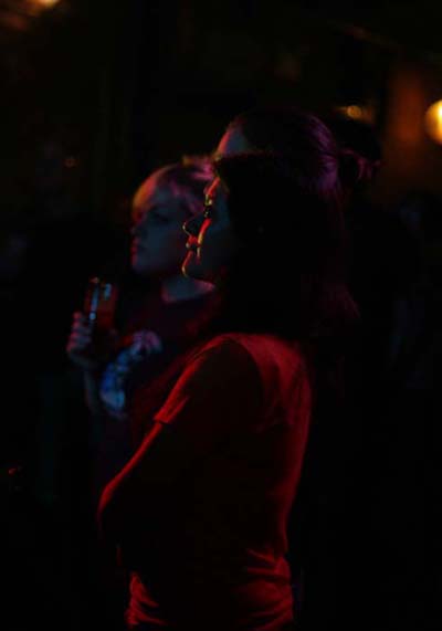 crowd2.jpg